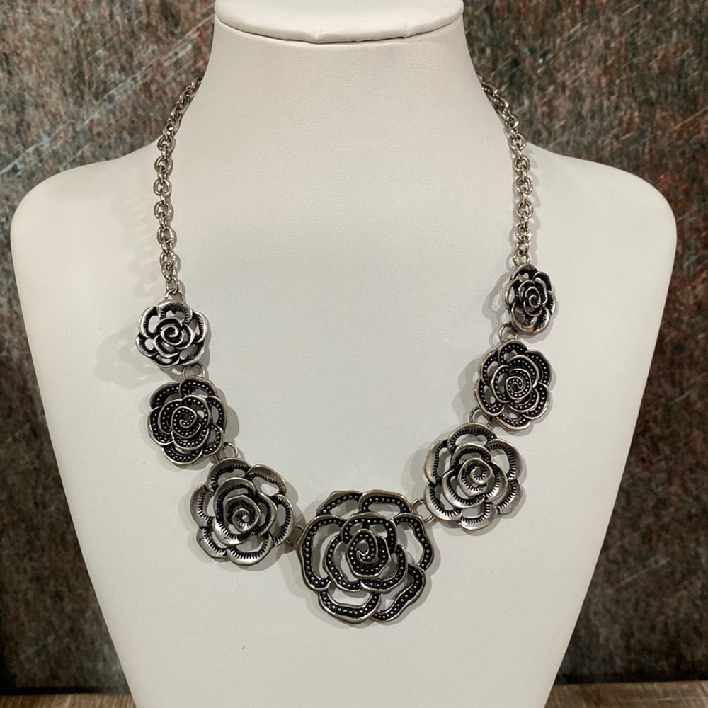 Silver Rose Flower Chain Necklace